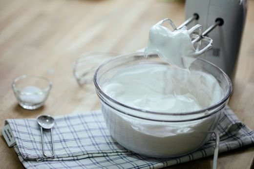 Tilt-Head Stand Mixer