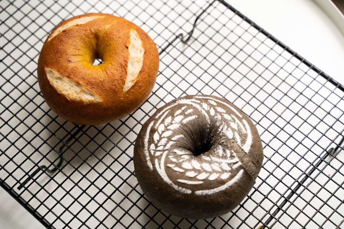 Chewy Boiled Bagels