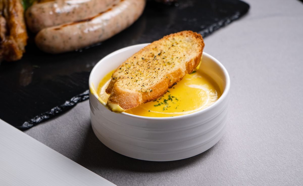 Deep Brown French Onion Soup