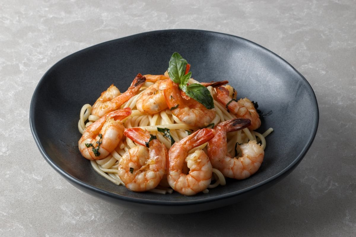 Garlic Butter Shrimp Skillet