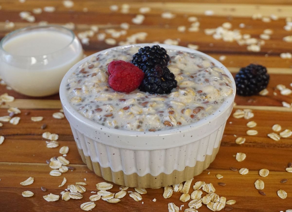 Grab-and-Go Overnight Oat Jars