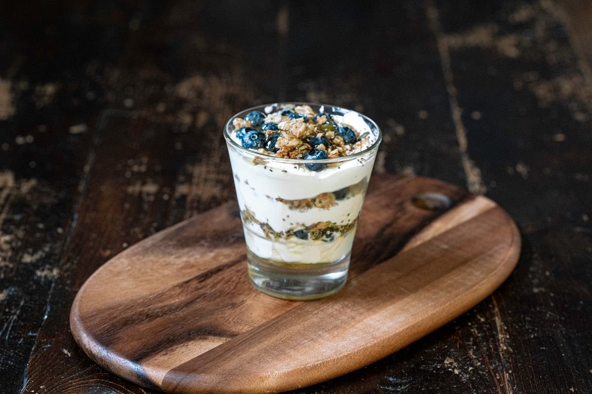 Layered Yogurt and Granola Parfait
