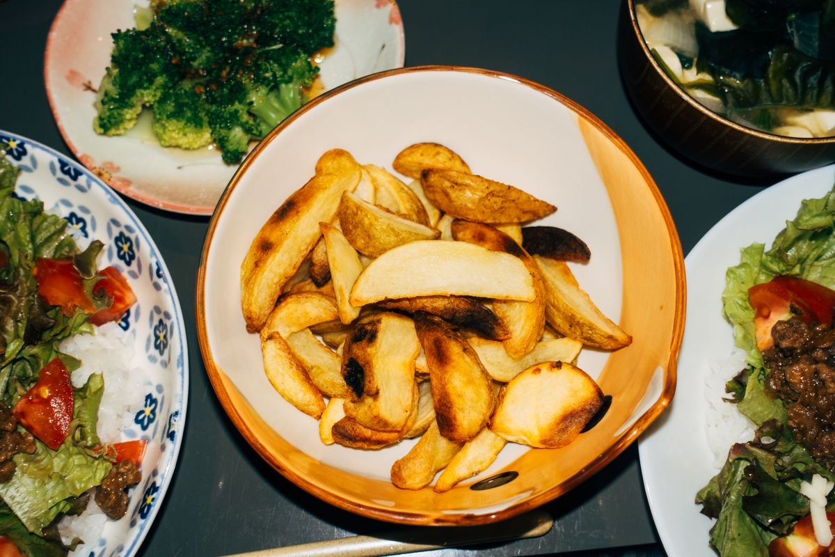Oven-Baked Potato Wedges