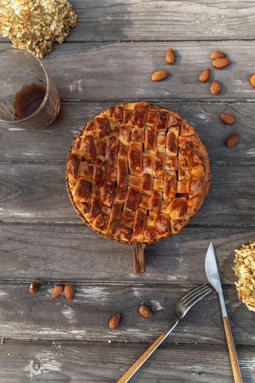 Lattice-Top Apple Pie