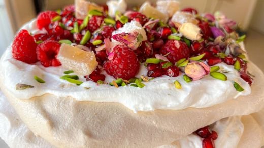 Pavlova with Summer Fruit